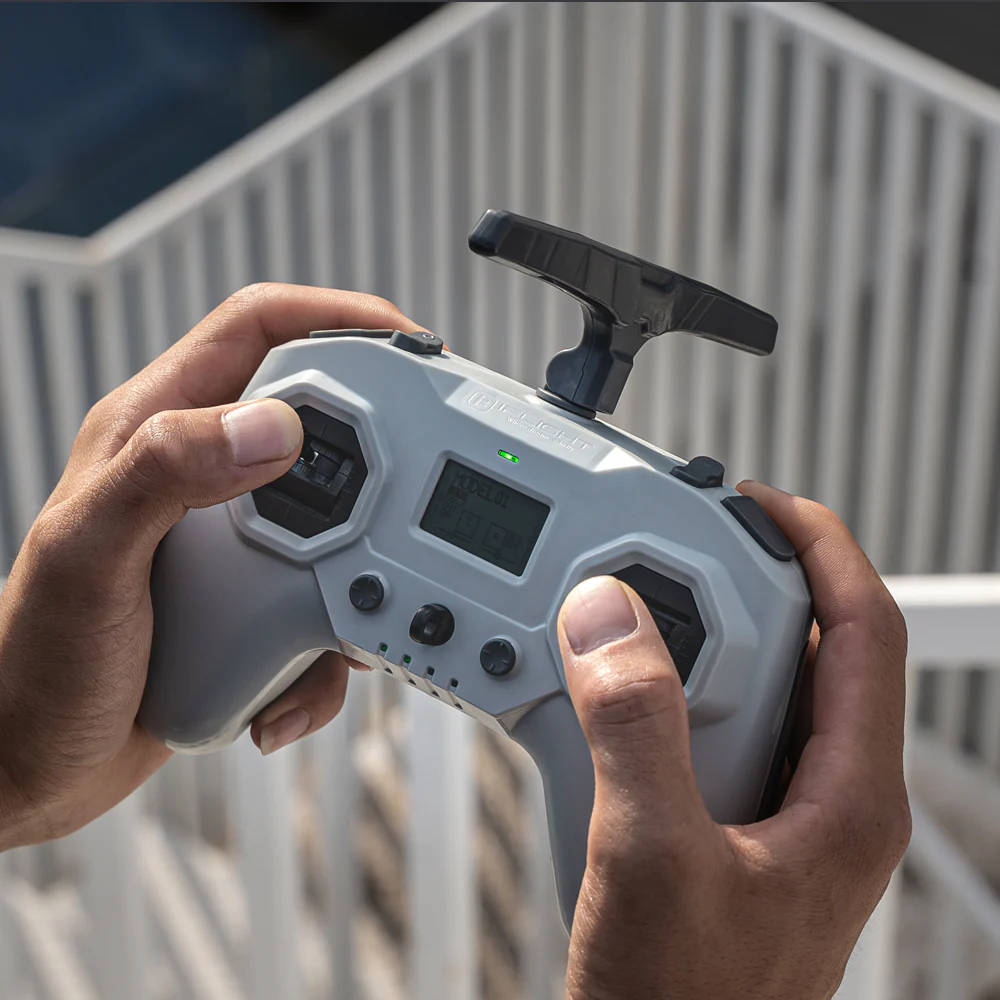 IFlight Commando 8 V2 EdgeTX/OpenTX RC Transmitter - ExpressLRS 2.4GHz - Image 3